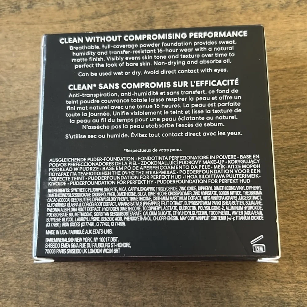 - bareMinerals BAREPRO Powder Foundation in shade:Medium Deep 40 cool